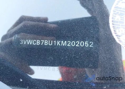 2019 Volkswagen Jetta 1.4T R-Line/1.4T S/Se from USA, damaged, VIN 3VWCB7BU1KM202052